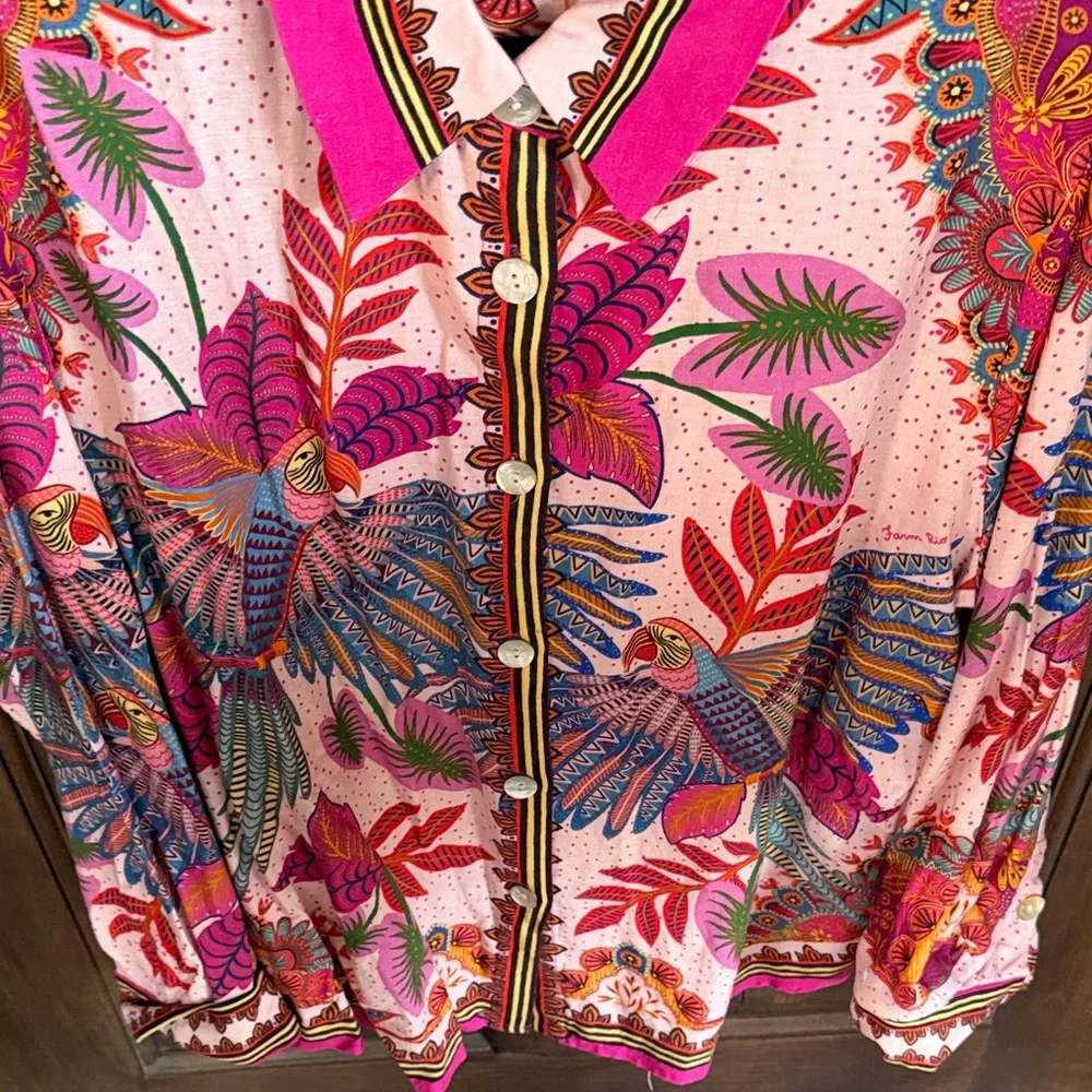 FARM Rio Vibrant Pink and Orange Shirt - Picture 3 of 5